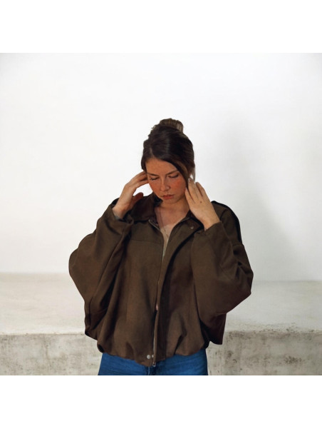 Chaqueta caqui oversize