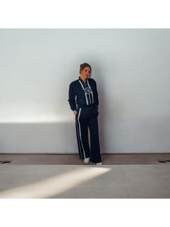 Conjunto de vestir azul marino