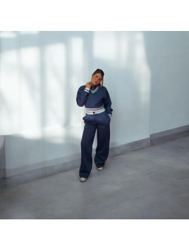 Chandal azul con cuello